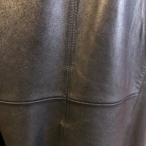 VINTAGE Lord& Taylor Buttery Leather Jacket Zip Front with 2 Slit Pockets size 6 - Picture 10 of 15